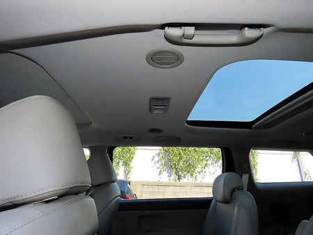 Kia Carnival — photo 16