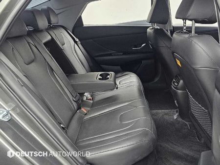Hyundai Avante — photo 12