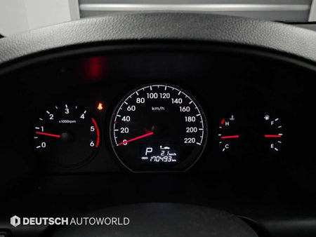 Hyundai Starex — photo 08