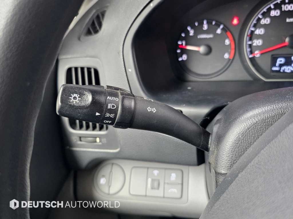 Hyundai Starex — photo 16