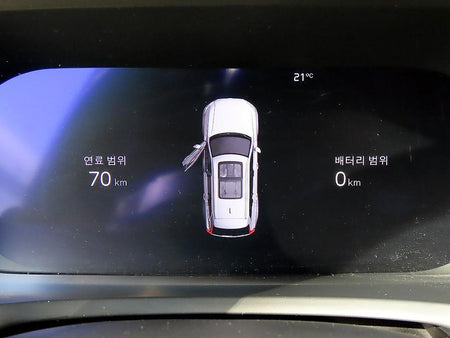 Volvo XC90 — photo 09