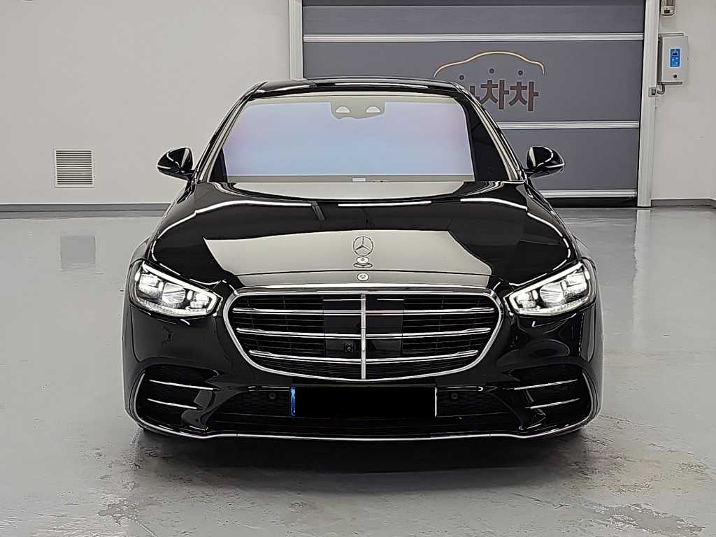 Mercedes-Benz S-Class — photo 02