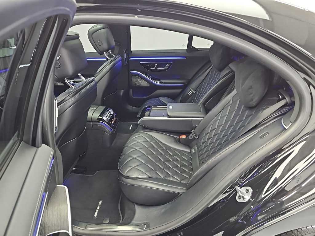 Mercedes-Benz S-Class — photo 12