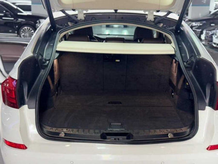BMW Gran Turismo — photo 13