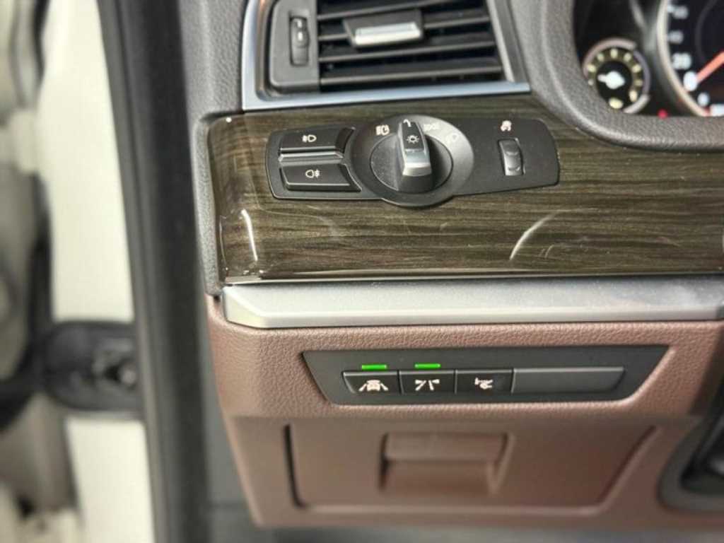 BMW Gran Turismo — photo 15