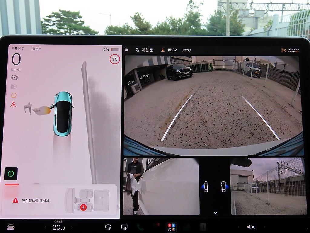 Tesla Model 3 — photo 15