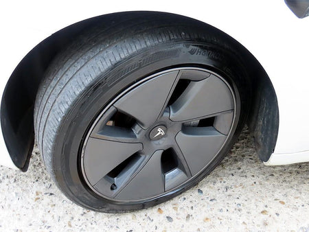 Tesla Model 3 — photo 20
