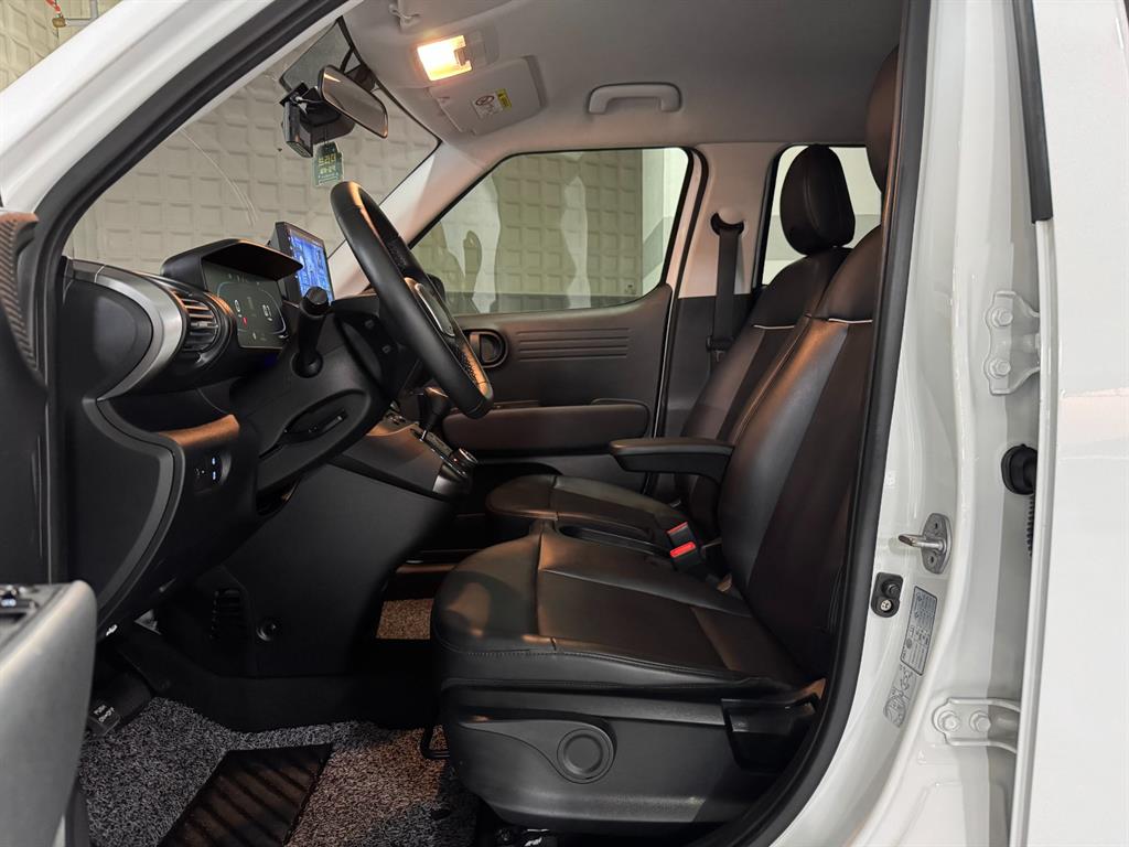 Hyundai Casper — photo 06