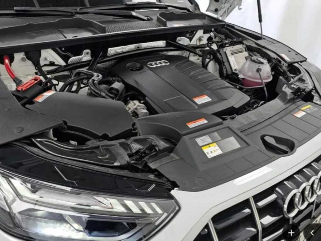 Audi Q5 — photo 07