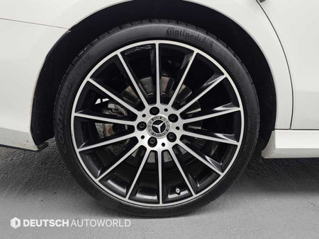 Mercedes-Benz E-Class — photo 05