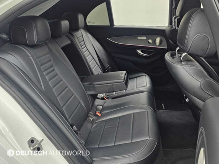 Mercedes-Benz E-Class — photo 12