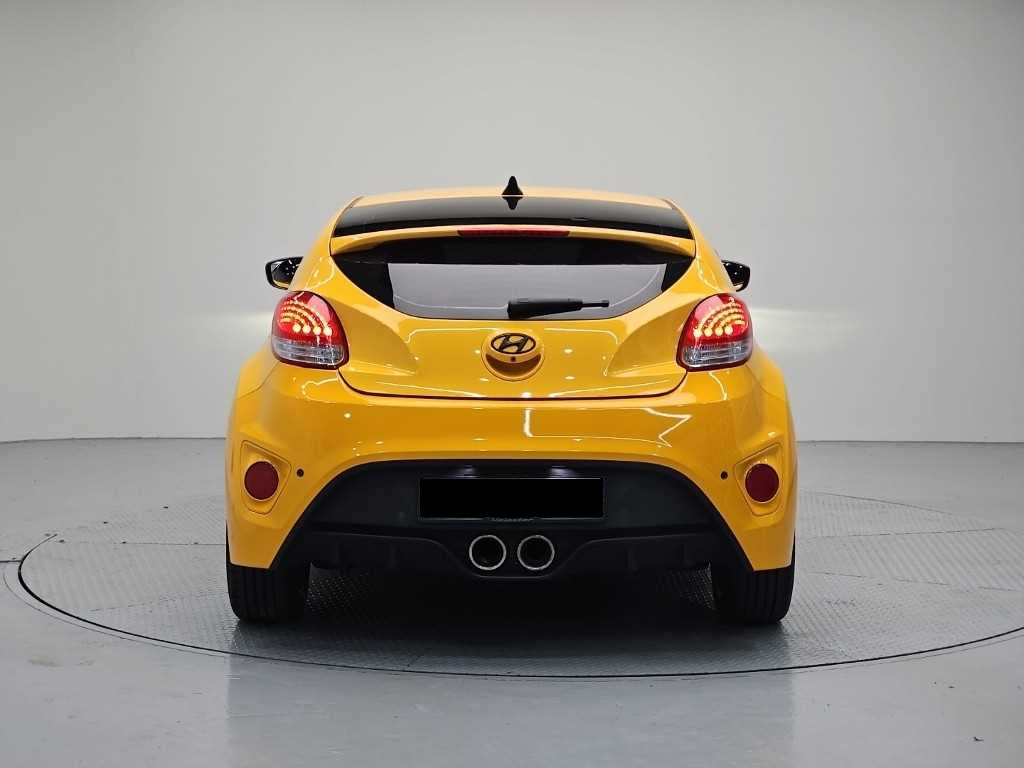 Hyundai Veloster — photo 03