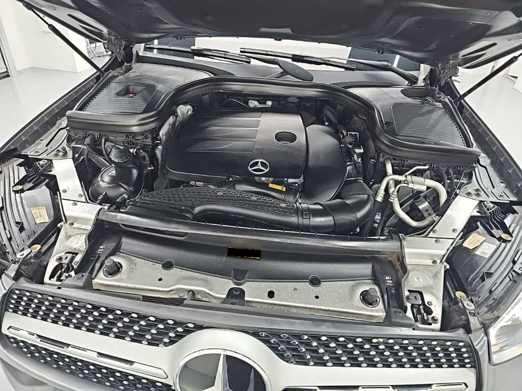 Mercedes-Benz GLC-Class — photo 05