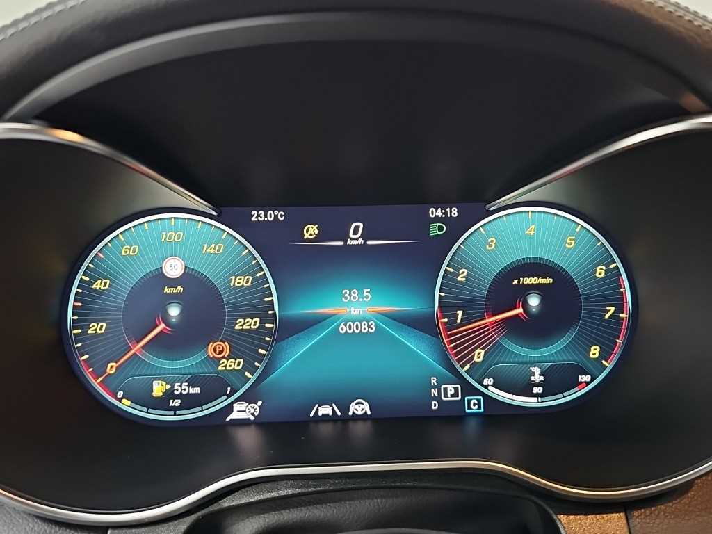 Mercedes-Benz GLC-Class — photo 06