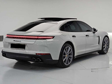 Porsche Panamera — photo 04