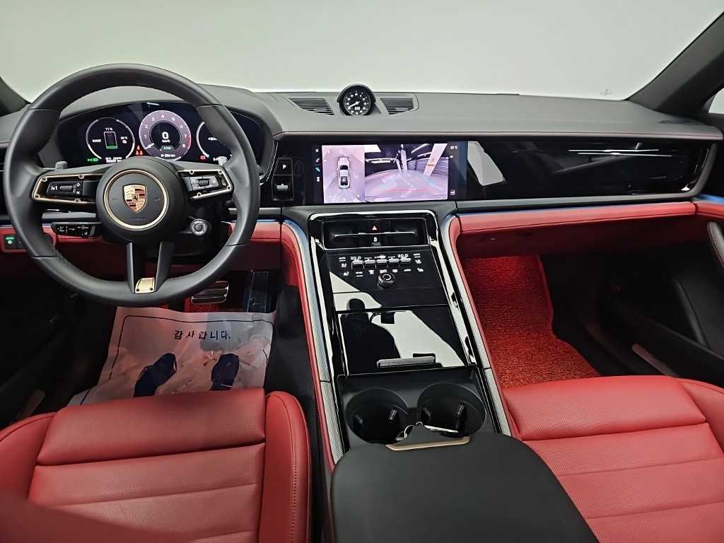 Porsche Panamera — photo 07