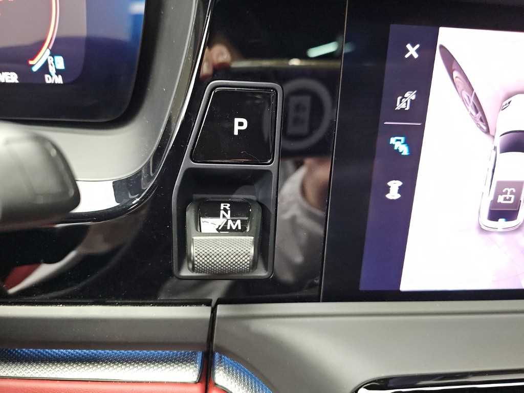 Porsche Panamera — photo 08