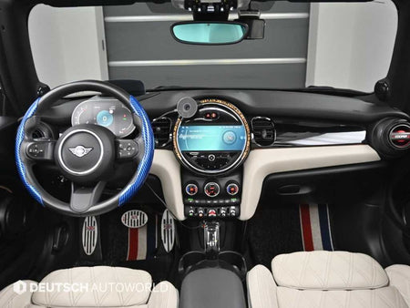 Mini Cooper Convertible — photo 07