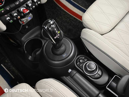 Mini Cooper Convertible — photo 08