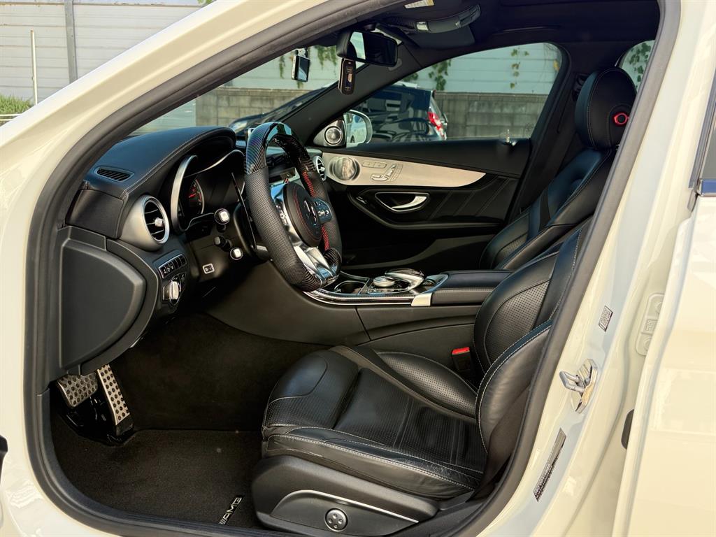 Mercedes-Benz C-Class — photo 05