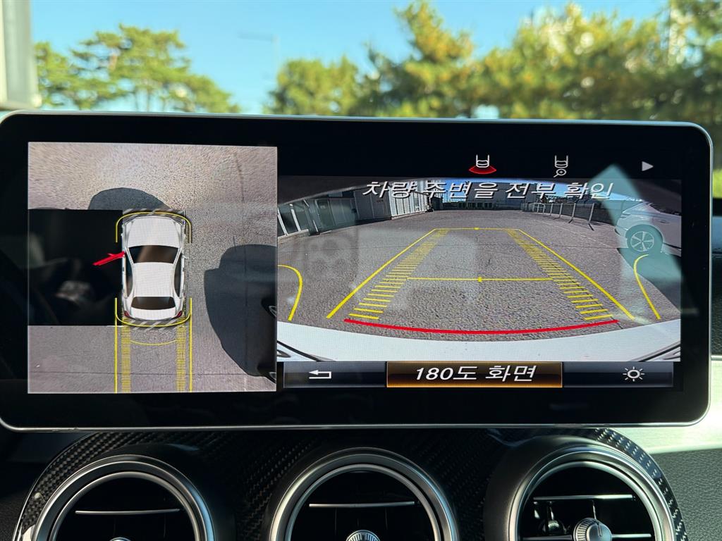 Mercedes-Benz C-Class — photo 13