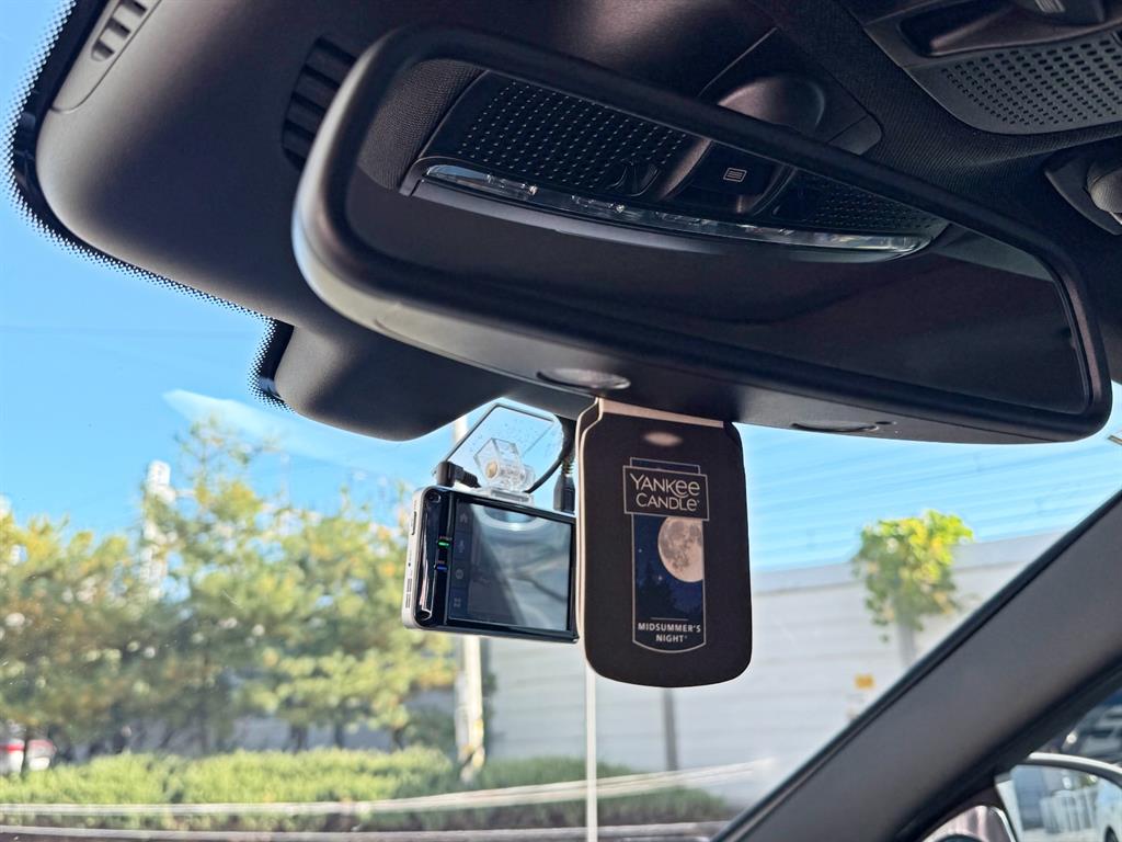 Mercedes-Benz C-Class — photo 16