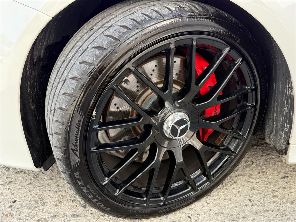 Mercedes-Benz C-Class — photo 20