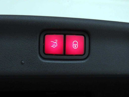 Mercedes-Benz C-Class — photo 17