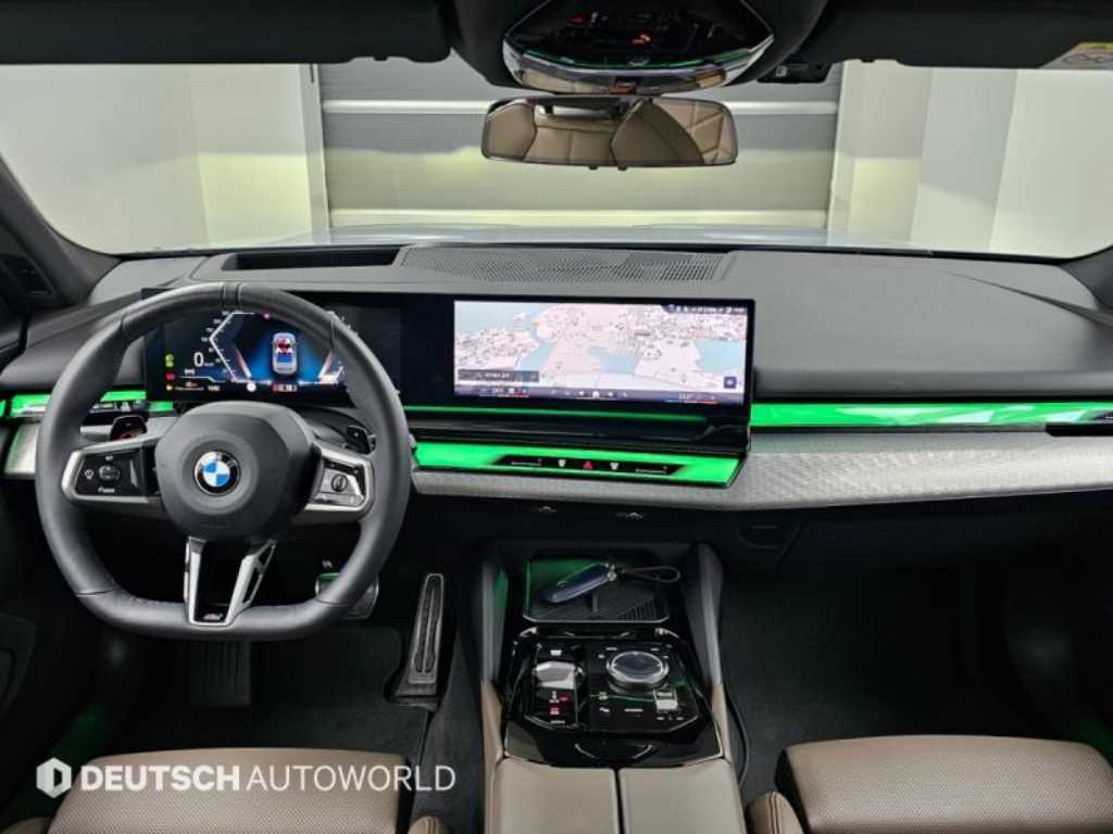 BMW 5-Series — photo 07