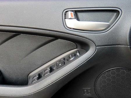 Kia K3 — photo 11