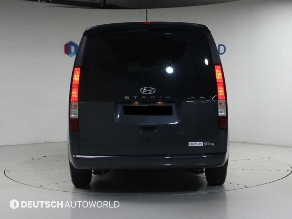 Hyundai Staria — photo 04