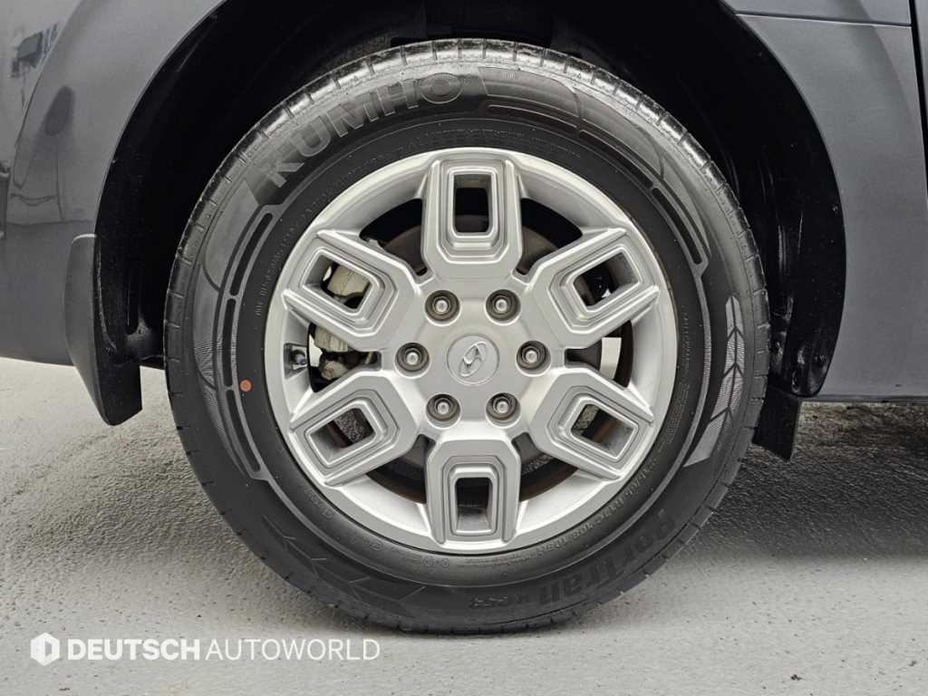 Hyundai Staria — photo 05