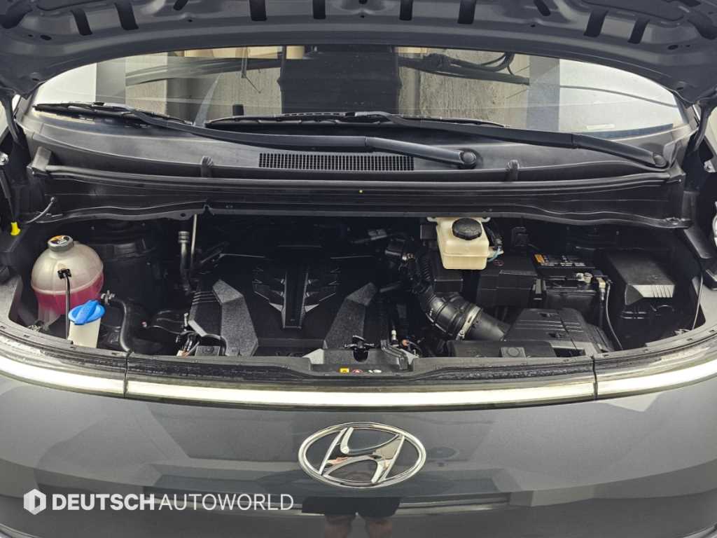 Hyundai Staria — photo 06