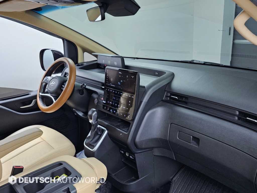 Hyundai Staria — photo 07