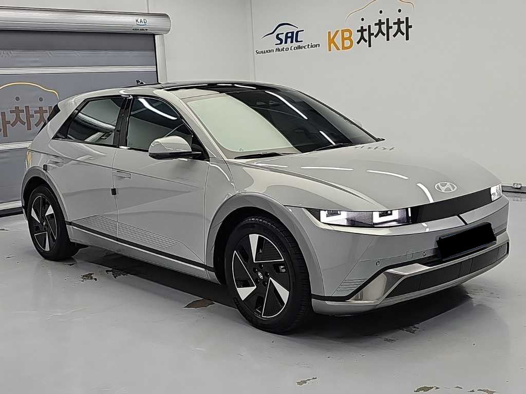 Hyundai Ioniq5 — photo 04