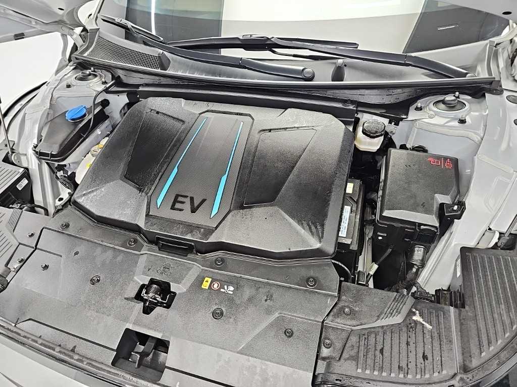 Hyundai Ioniq5 — photo 05