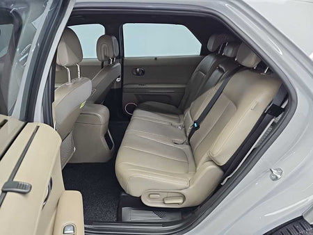 Hyundai Ioniq5 — photo 12
