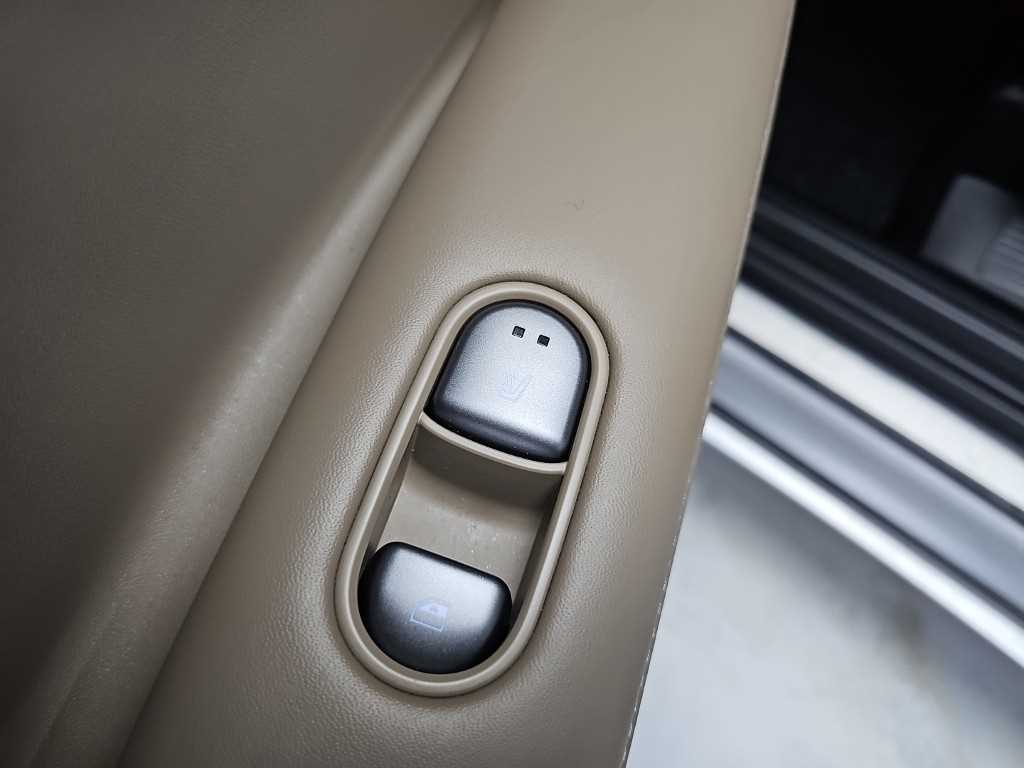 Hyundai Ioniq5 — photo 13