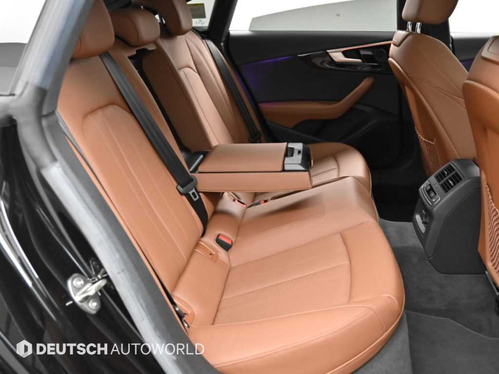 Audi A5 — photo 12