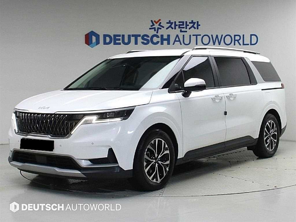 Kia Carnival — photo 02