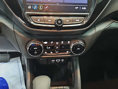 CHEVROLET Trailblazer — photo 10