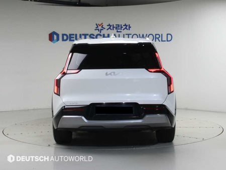 Kia EV9 — photo 04