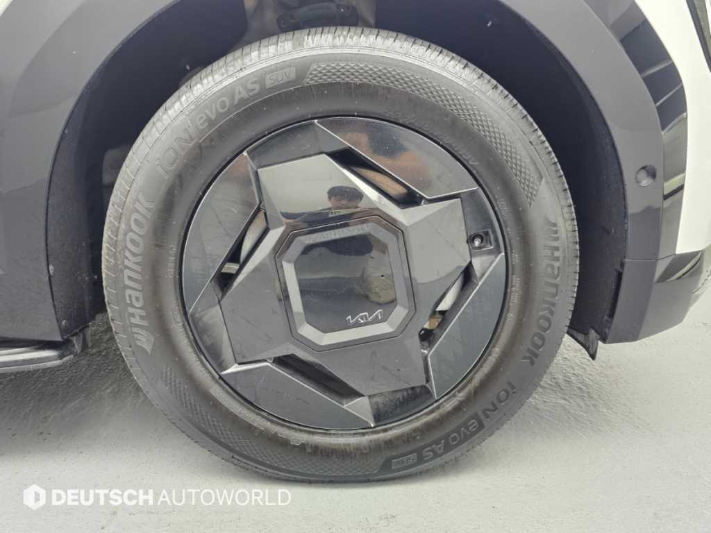 Kia EV9 — photo 05