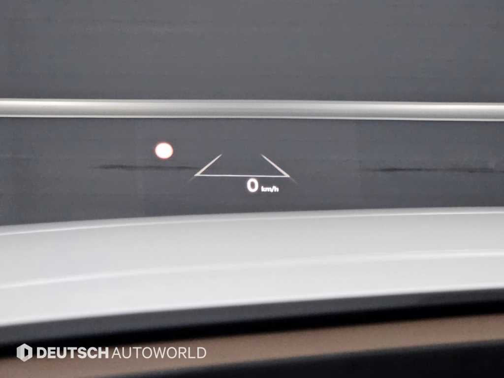 Kia EV9 — photo 18