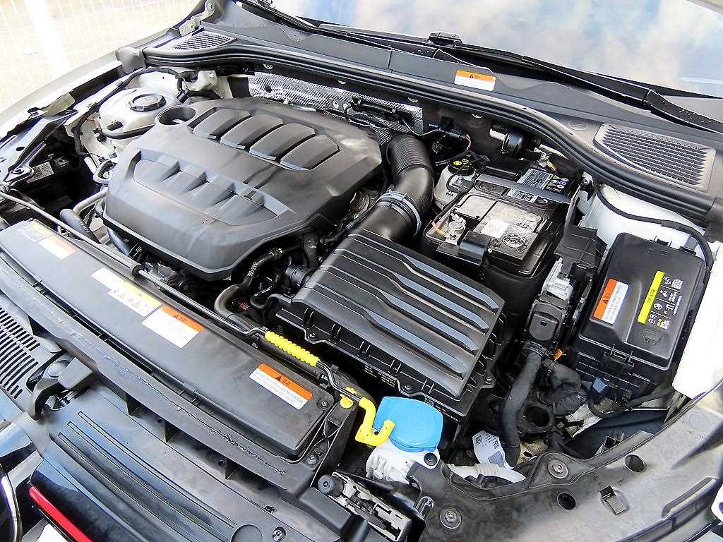 Volkswagen Golf — photo 19