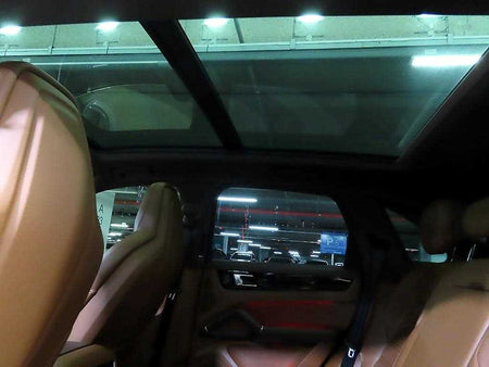 Porsche Cayenne — photo 16