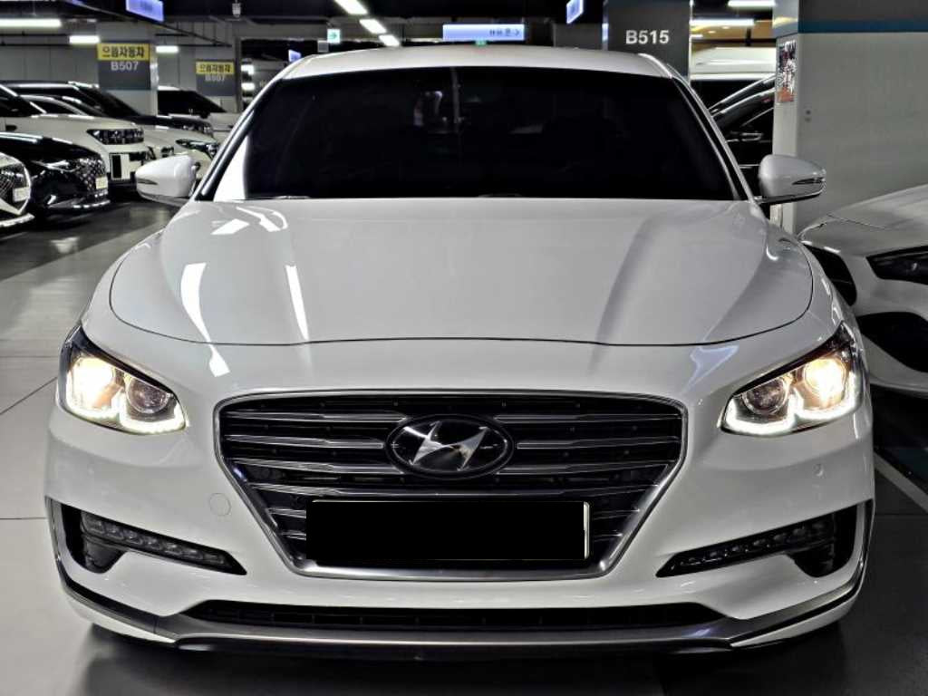Hyundai Grandeur — photo 02
