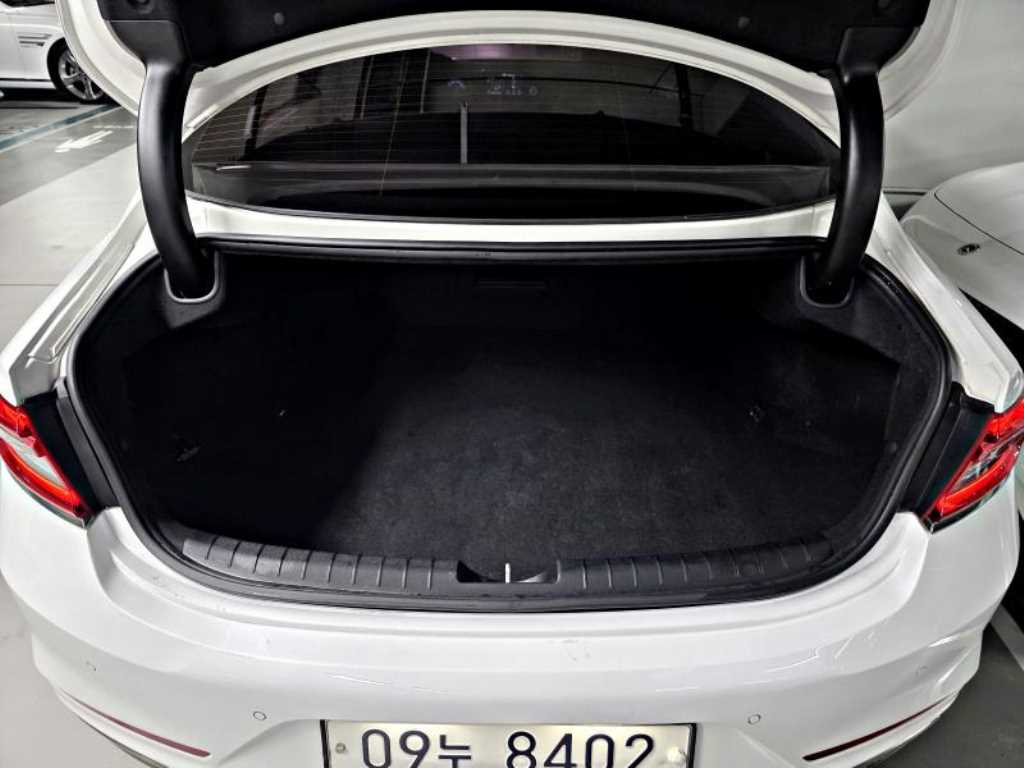 Hyundai Grandeur — photo 06
