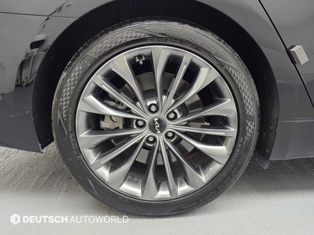 Kia K9 — photo 05