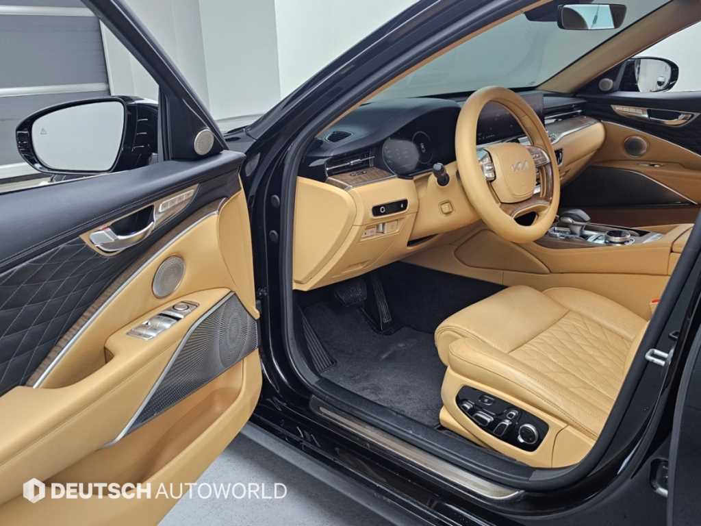 Kia K9 — photo 11
